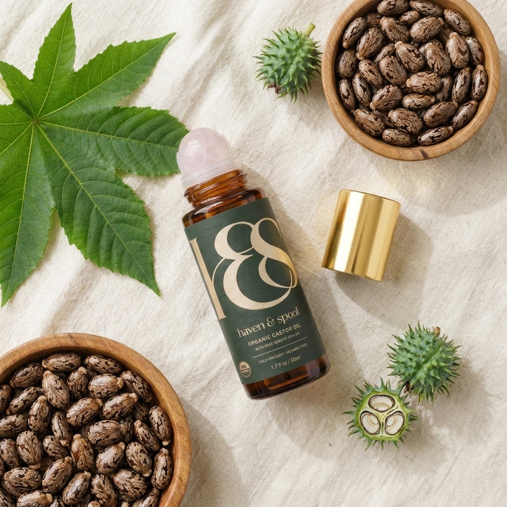 The roll-on on linen with a castor leaf, castor beans and seed pods